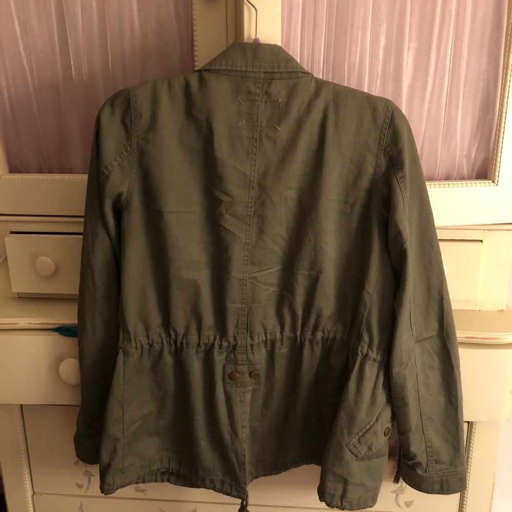 Army Green Jacket! - Picture 3 of 4